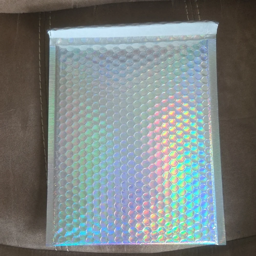 9x11 Holographic Bubble Mailer